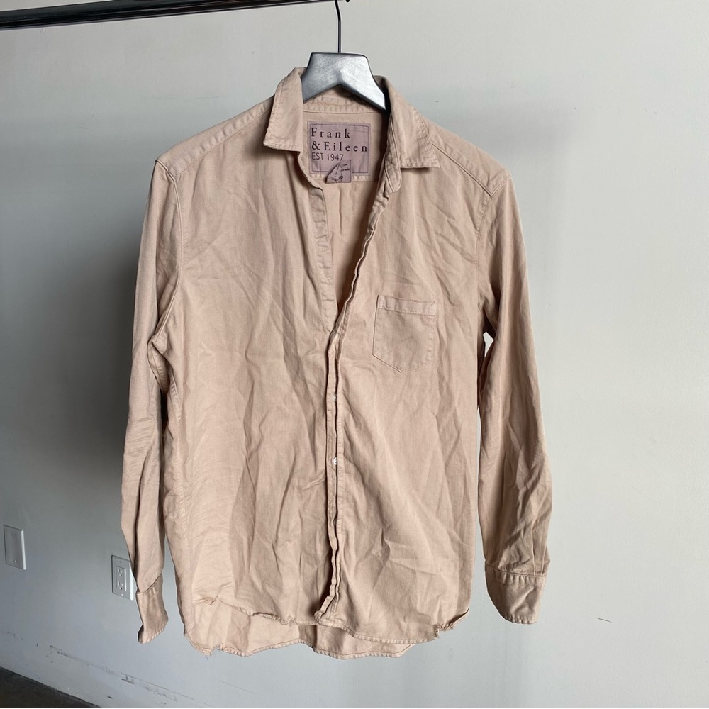 $278 New Tan Frank & Eileen Famous Denim “Eileen” Button Up Shirt #5 Sz Medium